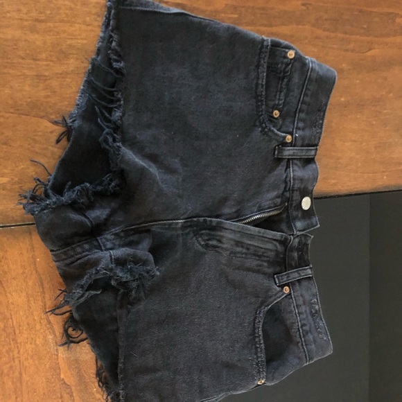 High waisted shorts - Picture 3 of 3